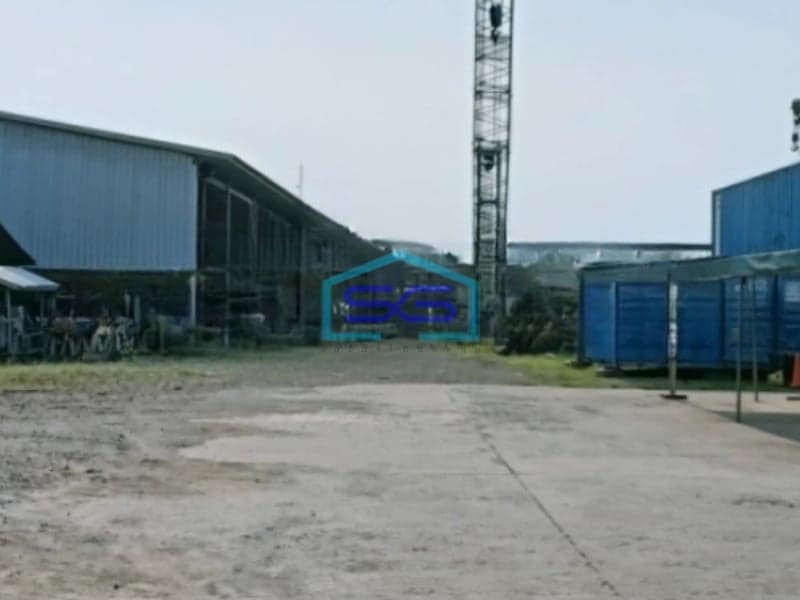 Disewakan Gudang Luas Tanah  8500 m² Lokasi Cakung Jakarta Timur