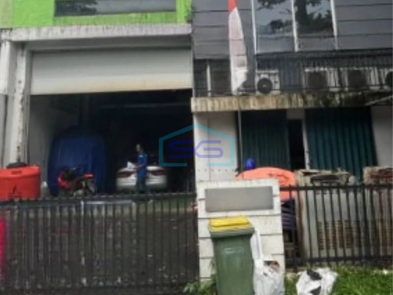 Dijual Gudang Lokasi Siap Huni Bebas Banjir 2 Lantai di Tangerang Selatan