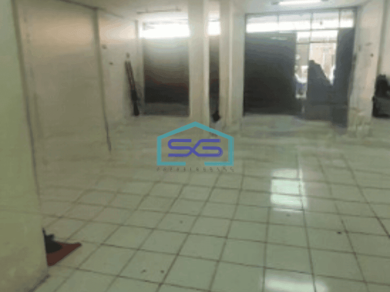 Disewakan Ruko Luas Bangunan  600 m² di Pluit Jakarta Utara