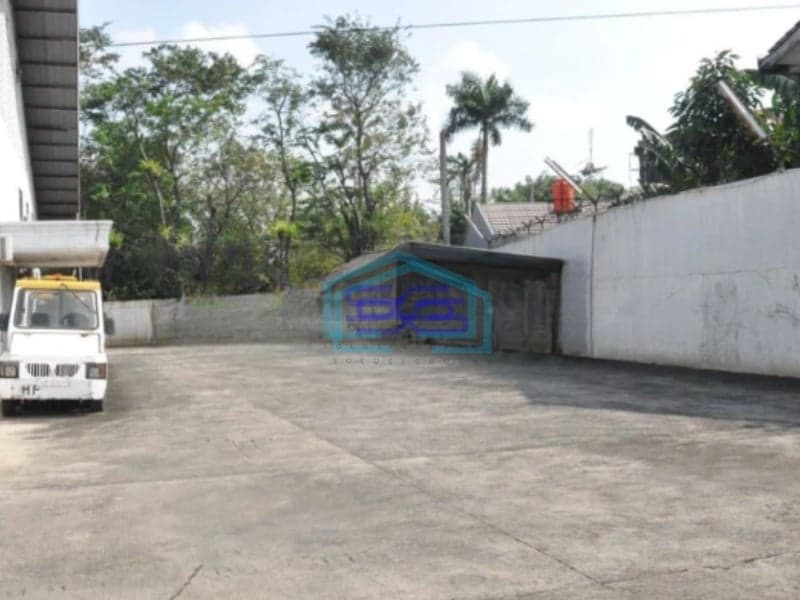 Dijual Gudang Akses Container Luas Tanah 3980 m2 Lokasi di Tangerang