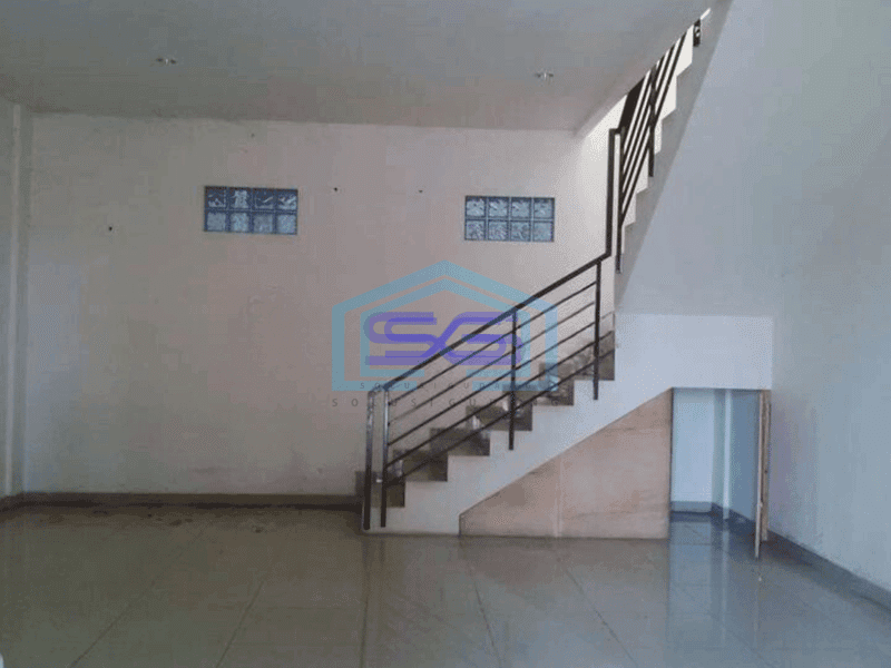 Disewa Ruko Siap Pakai Area Bisnis Jln. Kiaracondong Kota Bandung