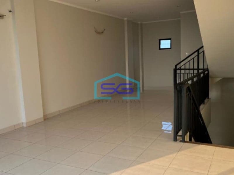 Disewakan Ruko 3 Lantai Di Bekasi Luas Bangunan 194m2