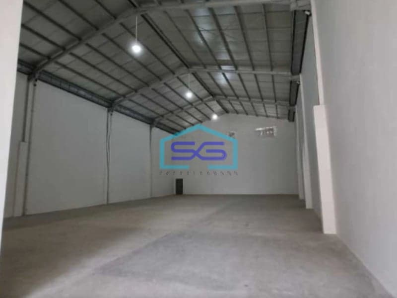 Disewakan Gudang Gandeng di Duta Indah Starhub Kota Tangerang Luas Bangunan  360 m²