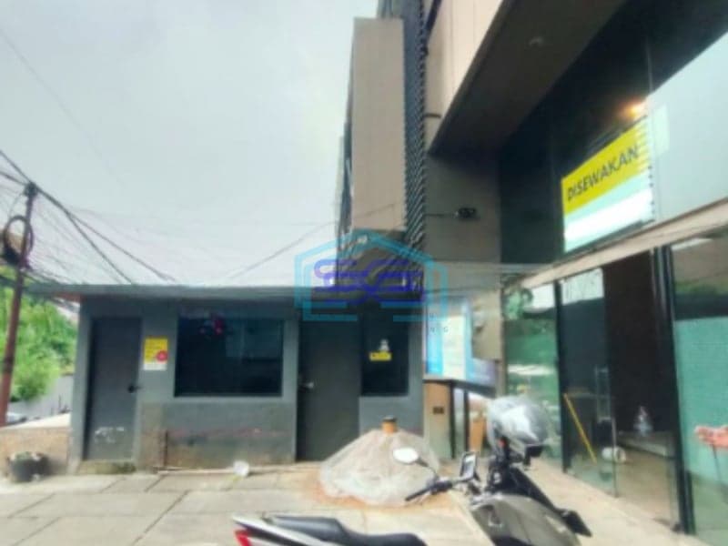 Disewakan Ruko 3 Lantai + Rooftop di Puri Mutiara Cipete Jakarta Selatan Luas Bangunan  260 m²