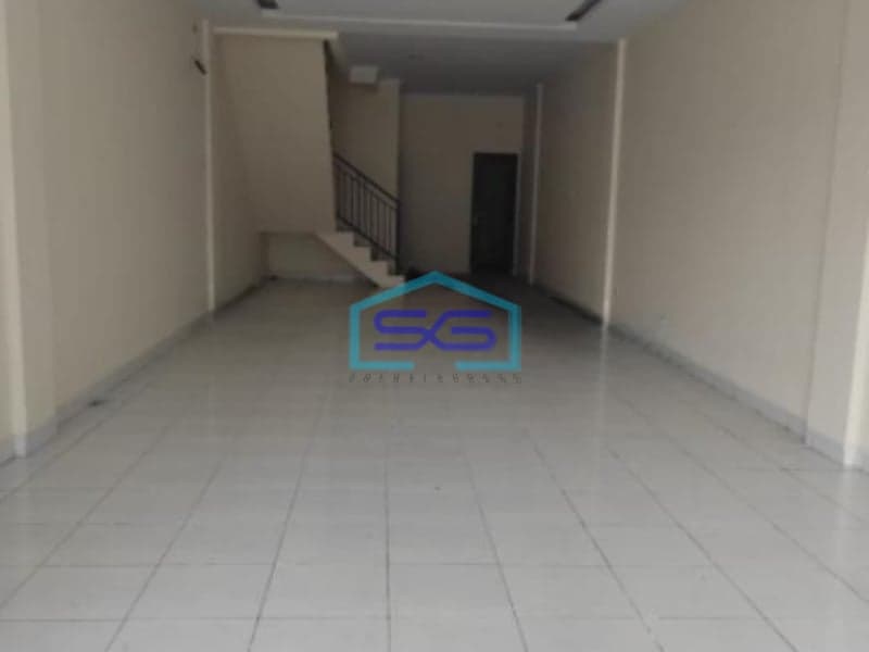 Disewakan Ruko Siap Huni Area Komersi Kemang Jakarta Selatan Luas Bangunan 150m2