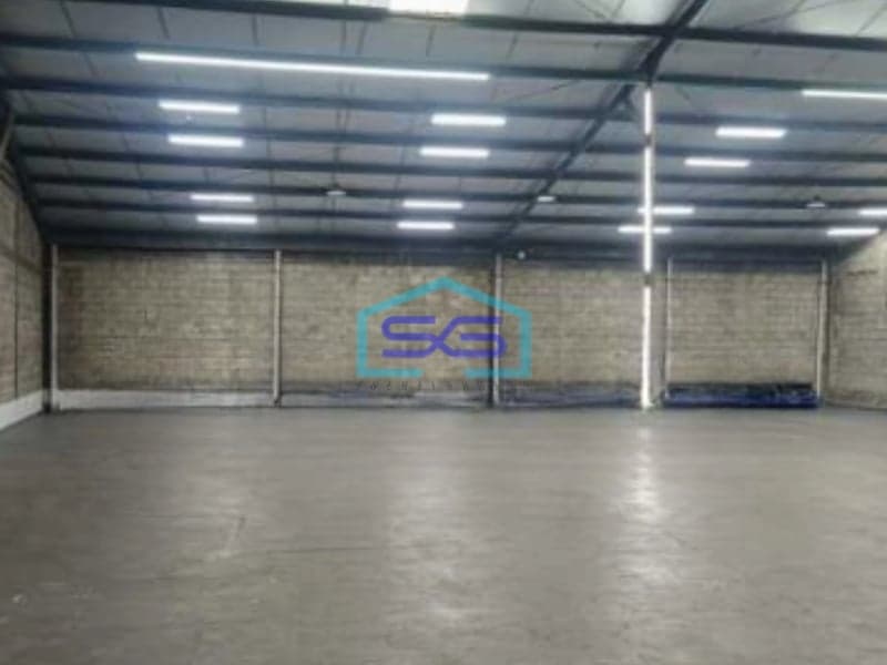 Disewakan Gudang Luas Bangunan 600 m² Lokasi Karawaci Tangerang Bebas Banjir