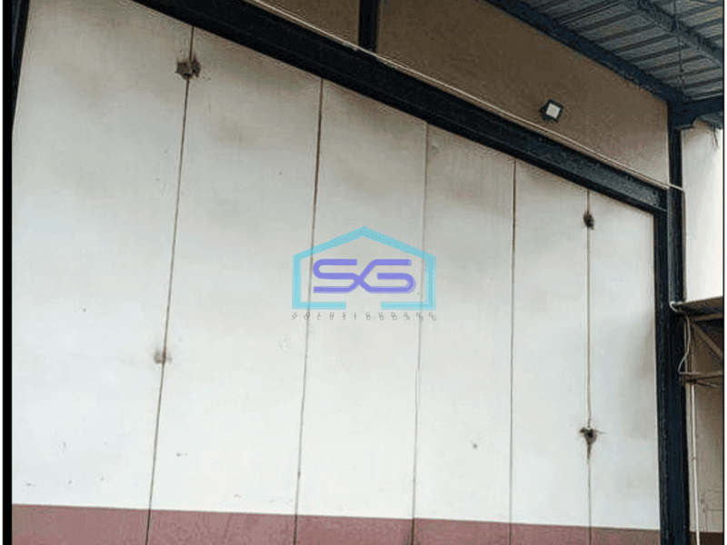 Disewakan gudang bagus 700m2 di Cipondoh