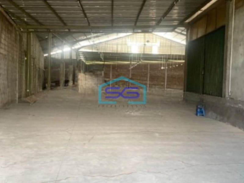 Disewakan Gudang Ada Kantor Luas Bangunan  2600 m² di Sleman Yogyakarta