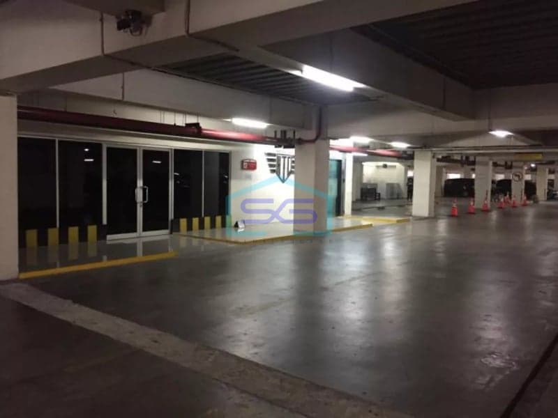 Disewakan gudang di Halim luas bangunan 678 meter