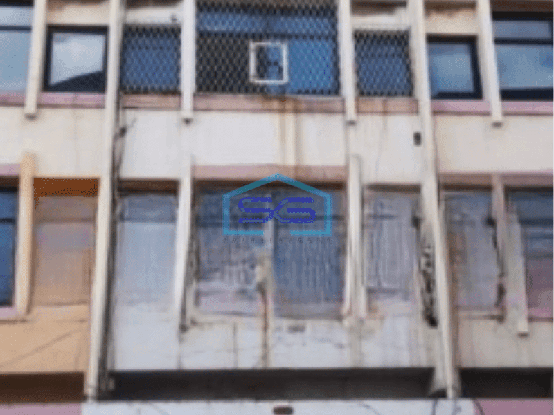 Disewakan Ruko Siap Pakai Luas Bangunan 300 m² di Pluit Jakarta Utara