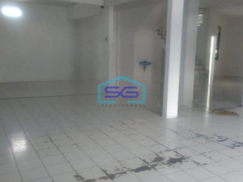 Disewakan Ruko 3 Lantai Luas Bangunan  300 m² Lokasi Yogyakarta