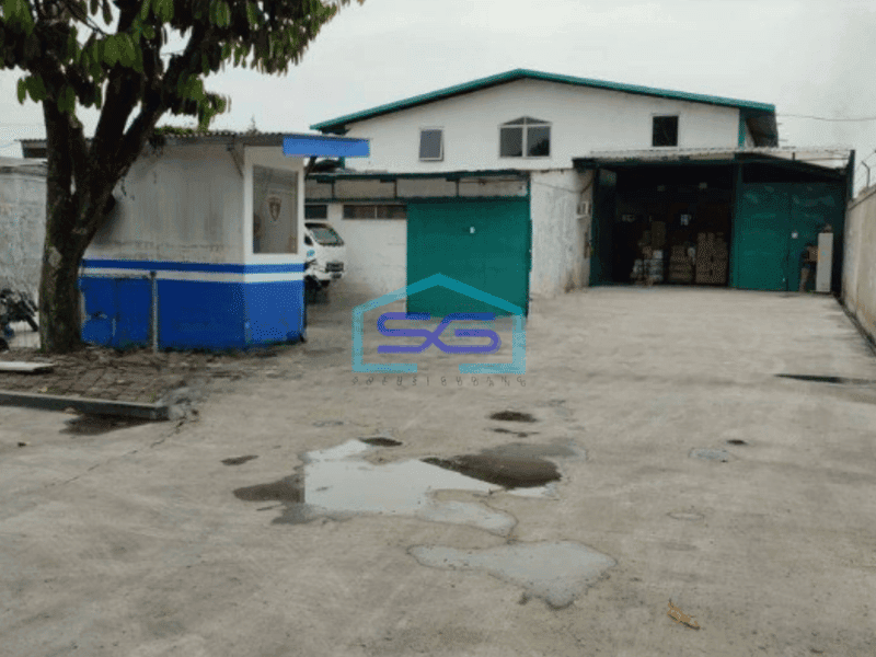 Disewakan Gudang Siap Pakai Luas Tanah  1700 m²di Holis Cigondewah Bandung