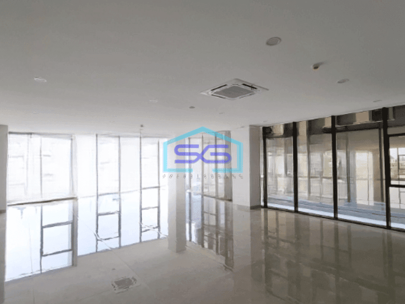 Disewakan Ruko Luas Bangunan 824 m² di Gading Serpong Tangerang