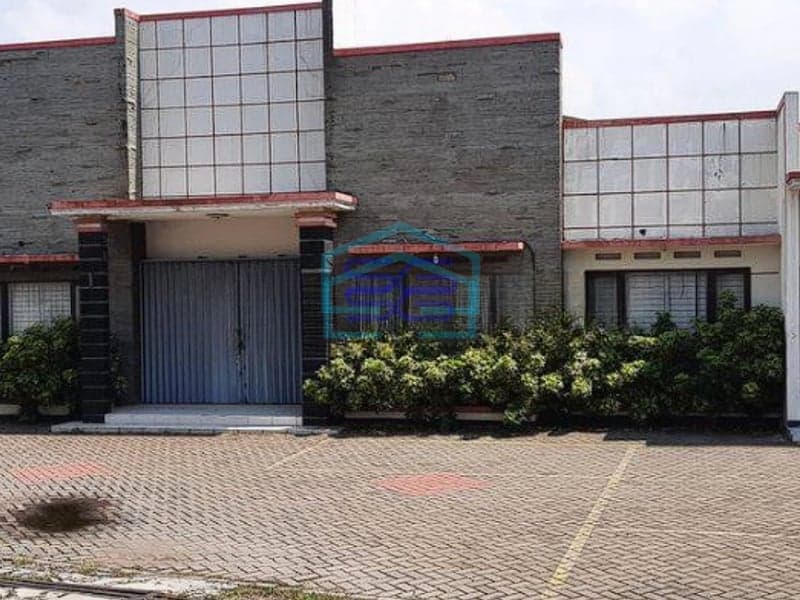 Disewakan Gudang Produktif Terawat Siap Pakai Jln. Rancaekek Bandung Timur LB 2500m2