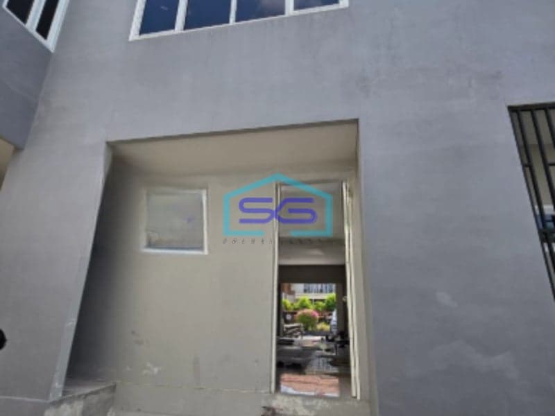 Dijual Ruko Lokasi Strategis di Majapahit Semarang Jawa Tengah