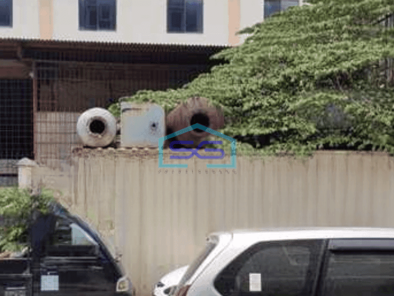 Disewakan Gudang Akses Container 20 Feet di Kapuk Jakarta Utara Luas Bangunan 1000 m²