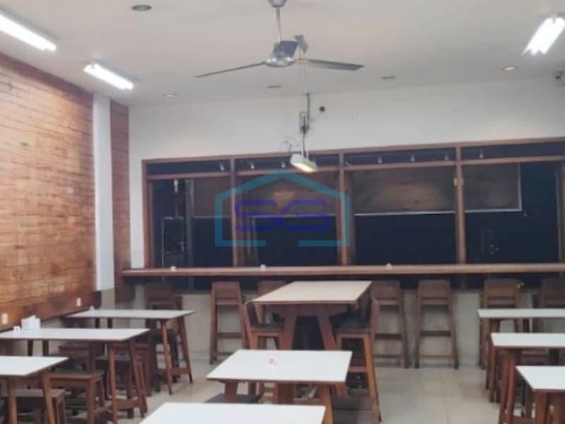 Dijual Ruko di Jakarta Luas Tanah 107m2 Bangunan 3 Lantai