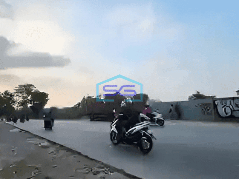 Dijual Tanah Lahan Lokasi Bagus Pinggir Jalan Gunung Sindur Curug Bogor LT 4000m2