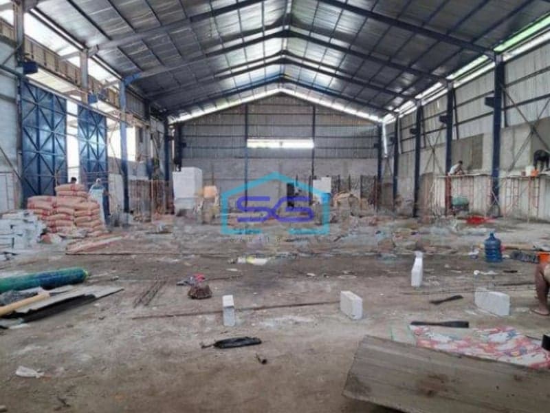 Disewakan Gudang Ada Mess 5 Kt di Cipondoh, Tangerang LT 1600m2