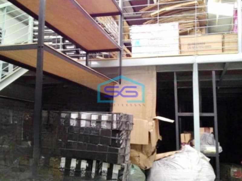 Disewakan Gudang Lokasi Strategis Luas Bangunan  250 m² di Andir Bandung