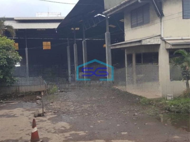 Disewakan Gudang Luas Bangunan 660 m² Lokasi Daan Mogot Jakarta Barat