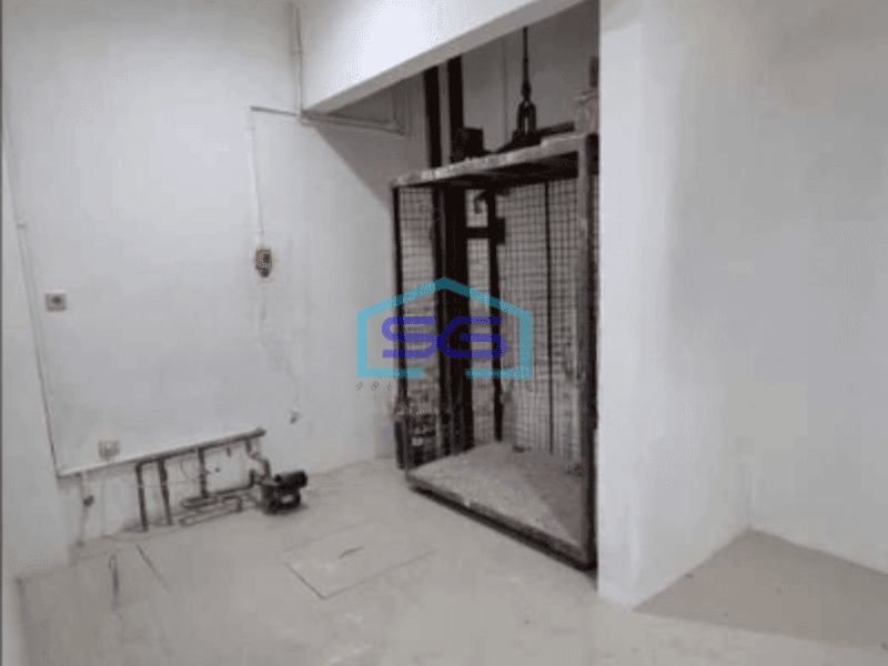 Disewakan Ruko Luas Bangunan 153 m² di Kelapa Gading Jakarta Utara