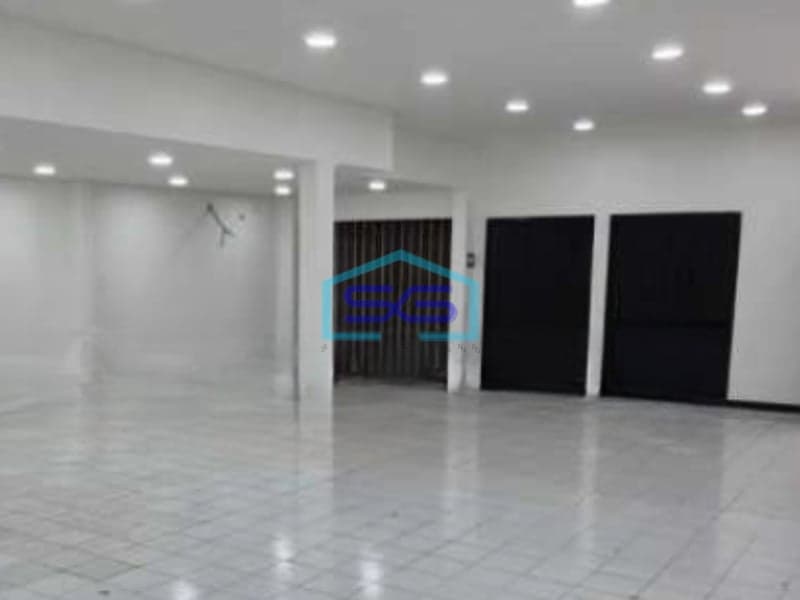 Disewakan Ruang Usaha Luas Bangunan  200 m²  Lokasi Jakarta Barat