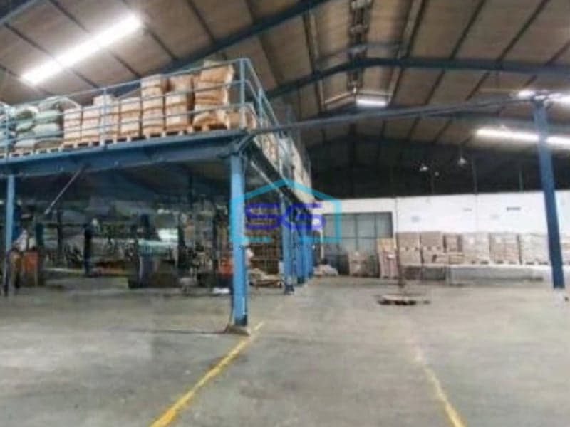 Disewakan Gudang/ Pabrik Raya Kletek Dekat Tol dan Bandara Sidoarjo Jawa Timur LB 8850m2
