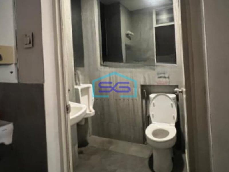 Dijual Ruko Luas Bangunan 240 m² Lokasi di Jakarta Barat Kondisi Bagus