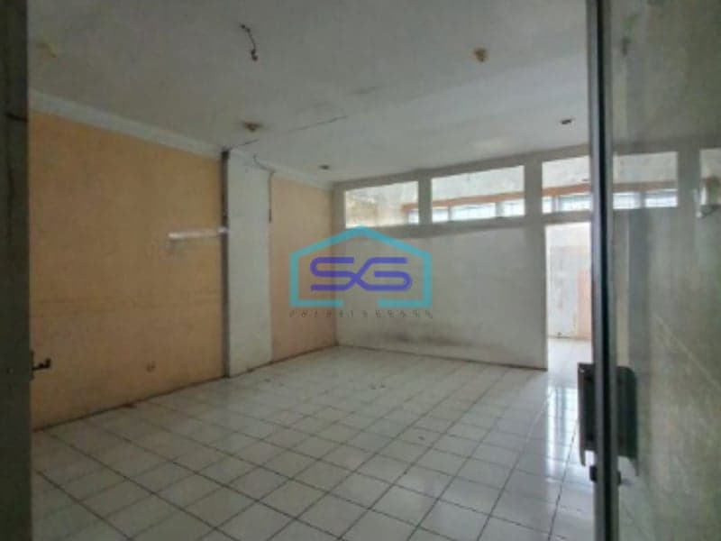 Dijual Ruko di Pinggir Jalan Raya Pluit Jakarta Utara Luas Bangunan 300m²
