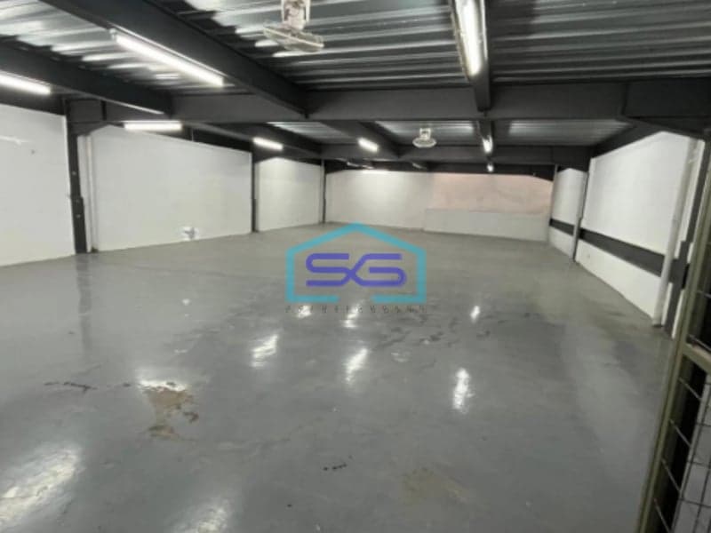 Disewakan Gudang Elang Laut PIK LB 720m2 Bangunan 3 lantai Termasuk Lift Barang di Jakarta Utara