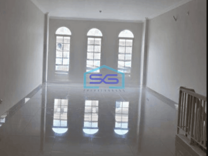 Disewakan Ruko di Green Lake City Jakarta Barat Luas Bangunan 236 m²