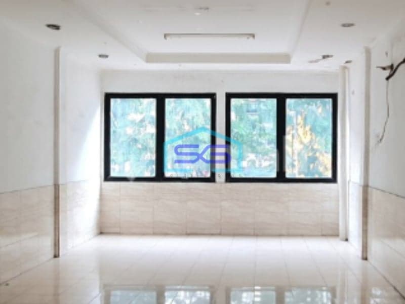 Disewakan Ruko 2 Lantai Cocok Usaha di Jalan Utama Kelapa Gading Jakarta Utara LB 135m2