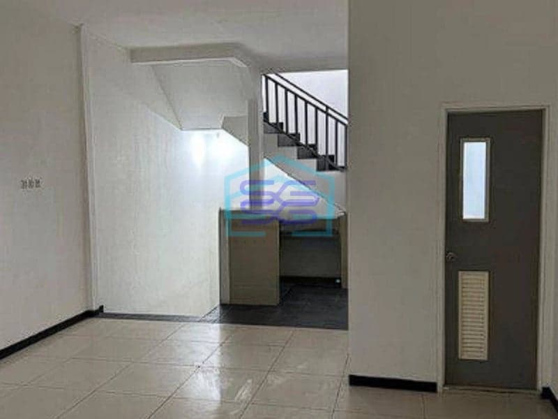 Disewakan Ruko Bagus Lokasi Strategis Area Karapitan Kota Bandung LB 280m2