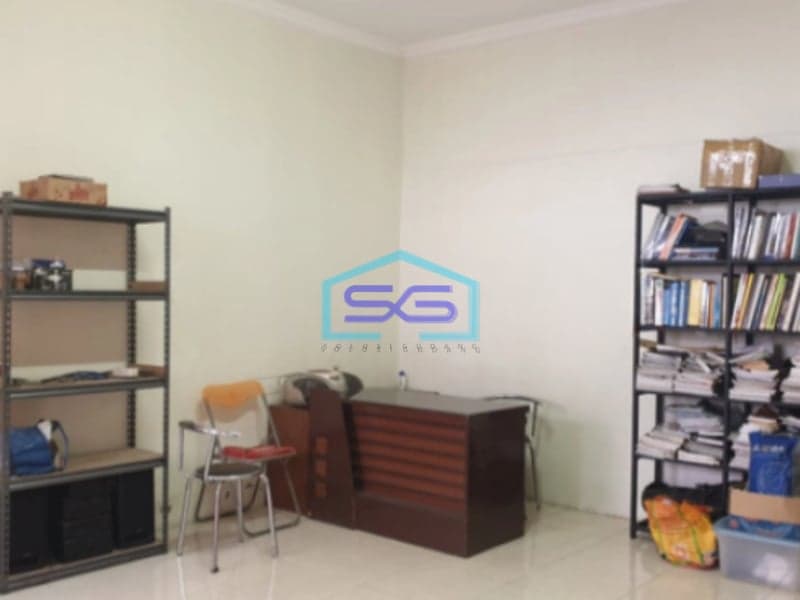 Disewakan Ruang Usaha Lokasi Strategis di Manahan Solo LB 265m2