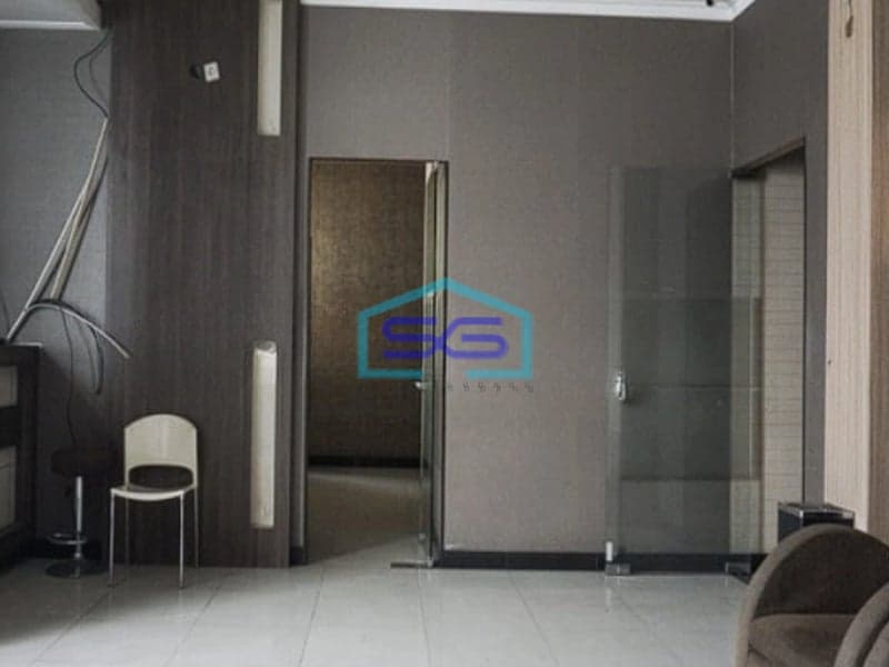 Dijual Ruko Bagus Gandeng 3 Cocok Untuk Berbagai Usaha di Tangerang LB 860m2