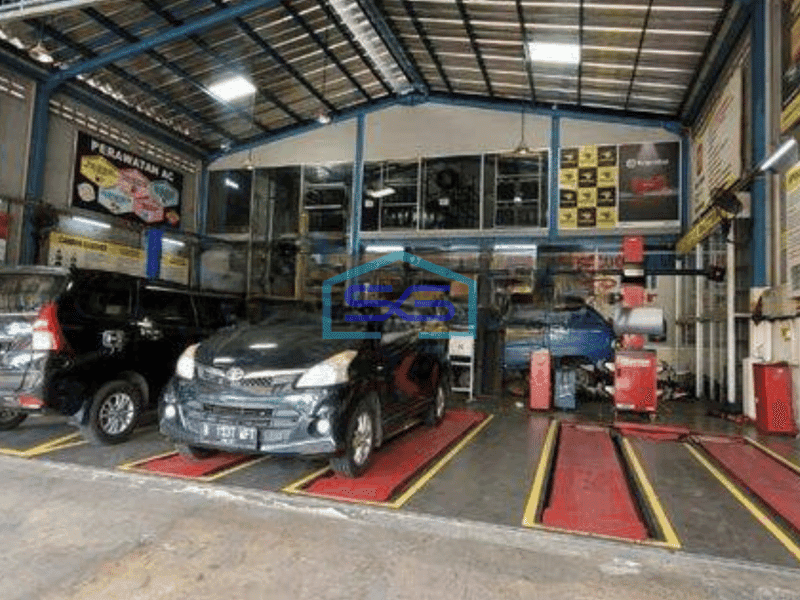 Dijual Ruko Ex Bengkel di Jl. Raya Ciater