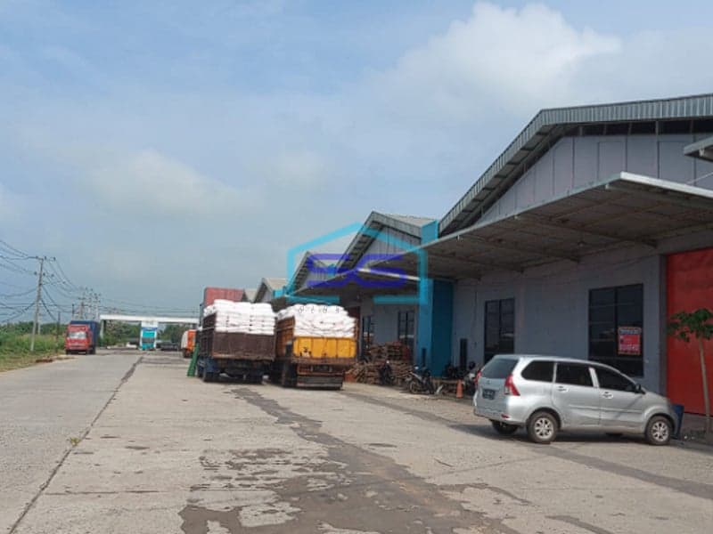 Disewakan Gudang Besar di Komplek Pergudangan di Banyuasin Palembang LT 1334m2