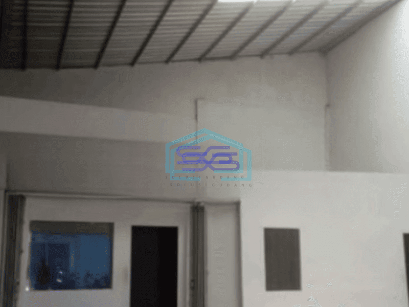 Disewakan Gudang Ada Kantor Luas Bangunan 297 m² di Kalideres Jakarta Barat