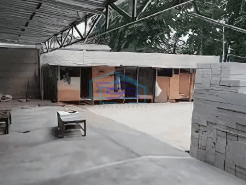 Disewakan Gudang Luas 330 m² Akses 2 mobil Besar Dekat Gambir Jakarta Pusat