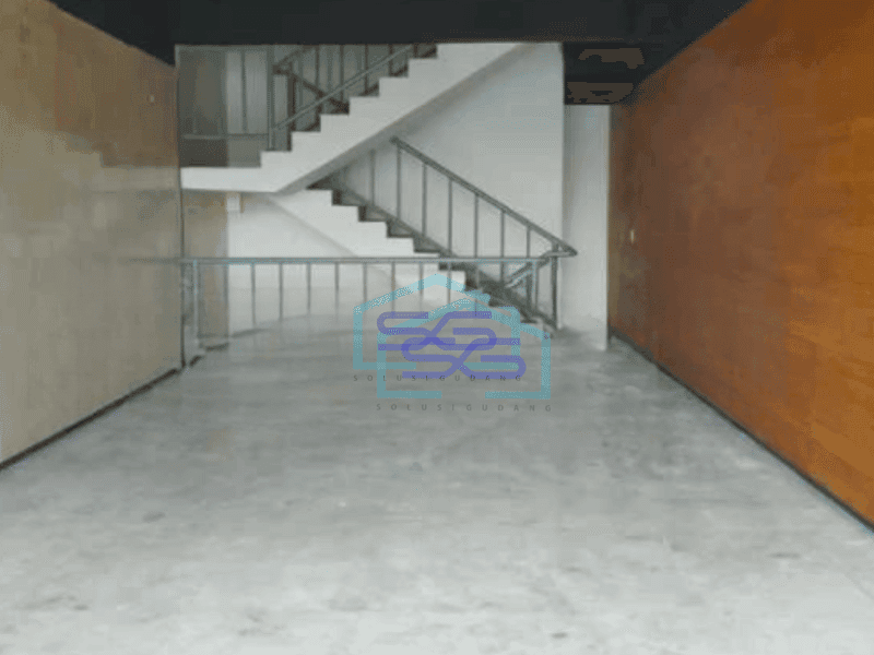 Disewakan Ruko 3 Lantai Luas Bangunan 202 m² Lokasi Surabaya Kota