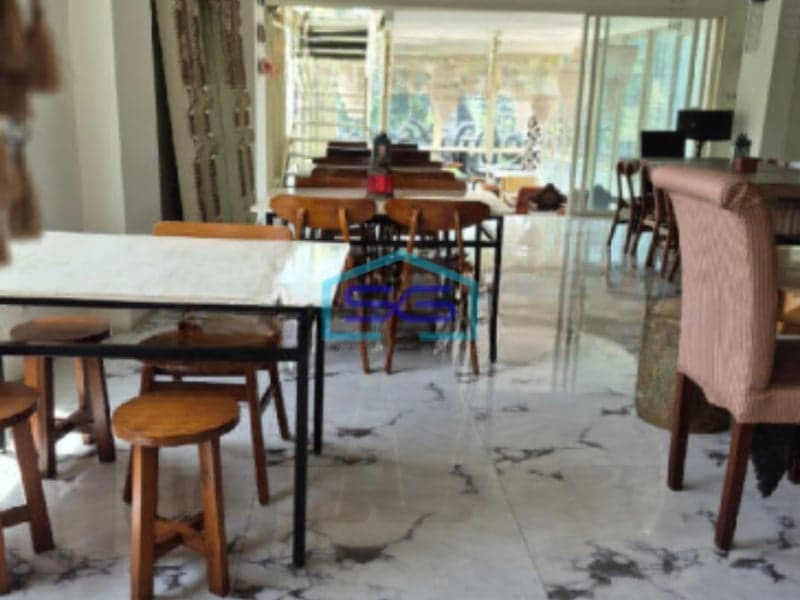 Disewakan Ruko 4 Lantai Cocok Untuk Usaha/Bisnis Kemang Jakarta Selatan LB 405m2