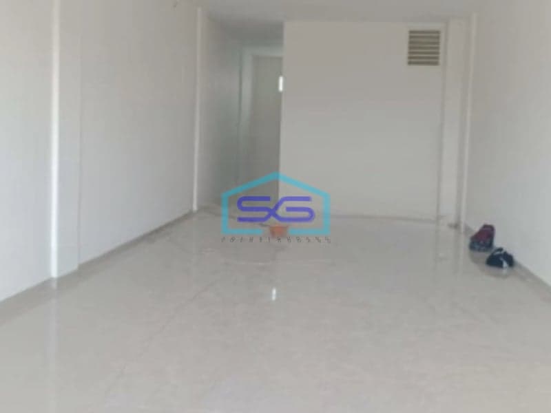 Dijual Ruko Murah Luas Bangunan  250 m² Lokasi Bebas Banjir di Wiyung Surabaya