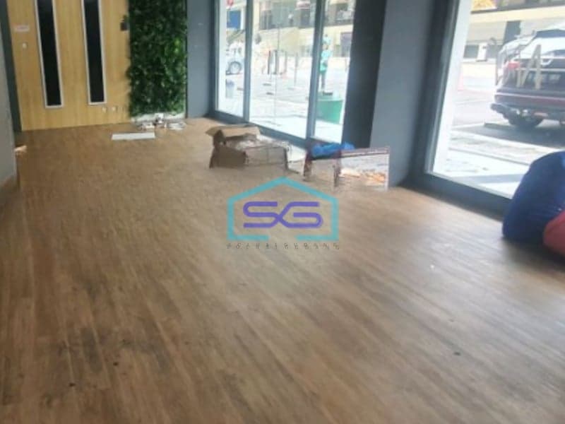 Disewakan Ruko Luas Tanah  111 m² Lokasi di Grogol Jakarta Barat