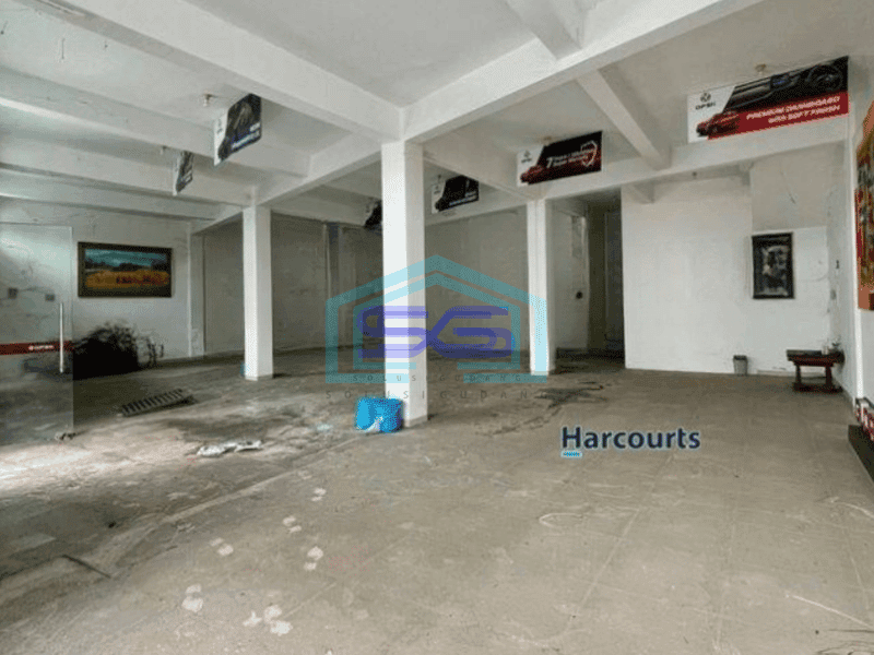 Disewakan ruko 3 lantai lokasi strategis di solo baru