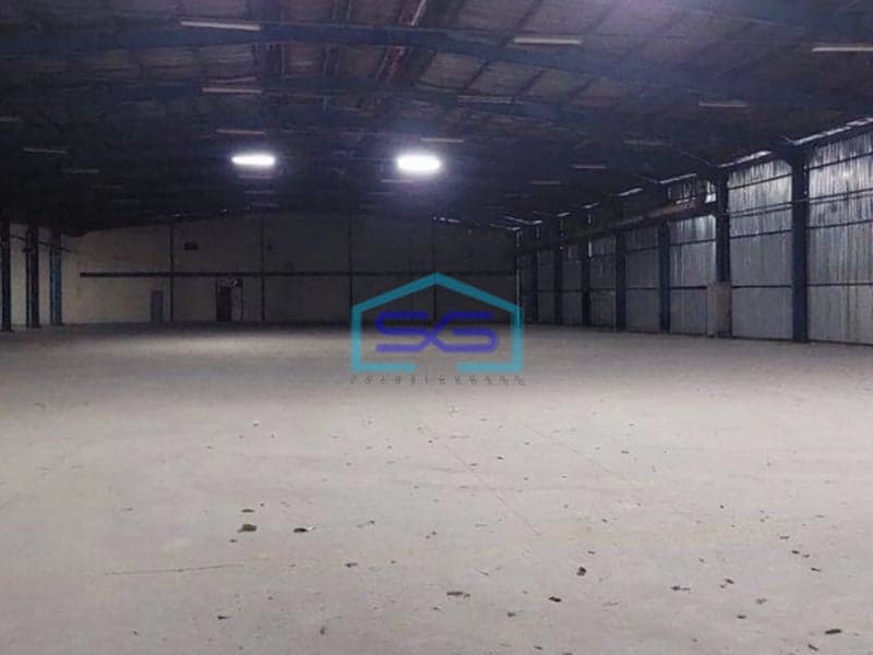 Disewakan Gudang Bagus Murah LB 4000m2 Bagus Strategis Kawasan Industri Citeureup Bogor