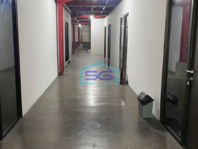 Dijual Gudang Kondisi Rapi Luas Bangunan  777 m² Lokasi Margomulyo Surabaya