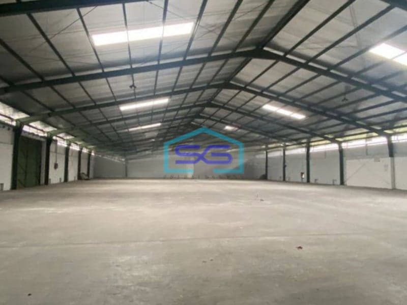 Disewakan Gudang Siap Pakai Lokasi di Komplek Pergudangan Bandung Luas 1983m2