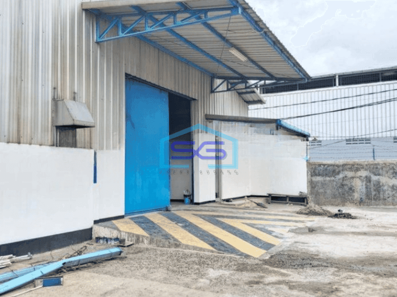 Disewakan Gudang di Cipondoh Tangerang Luas Bangunan  1200 m²