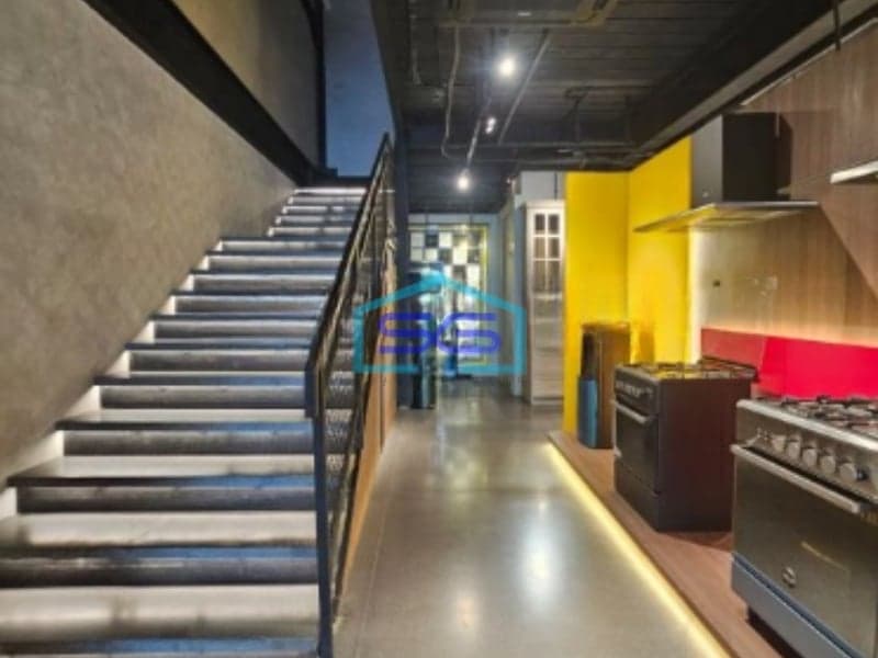 Dijual Gedung Kantor Strategis Slipi S. Parman Jakarta Barat LT 534m2